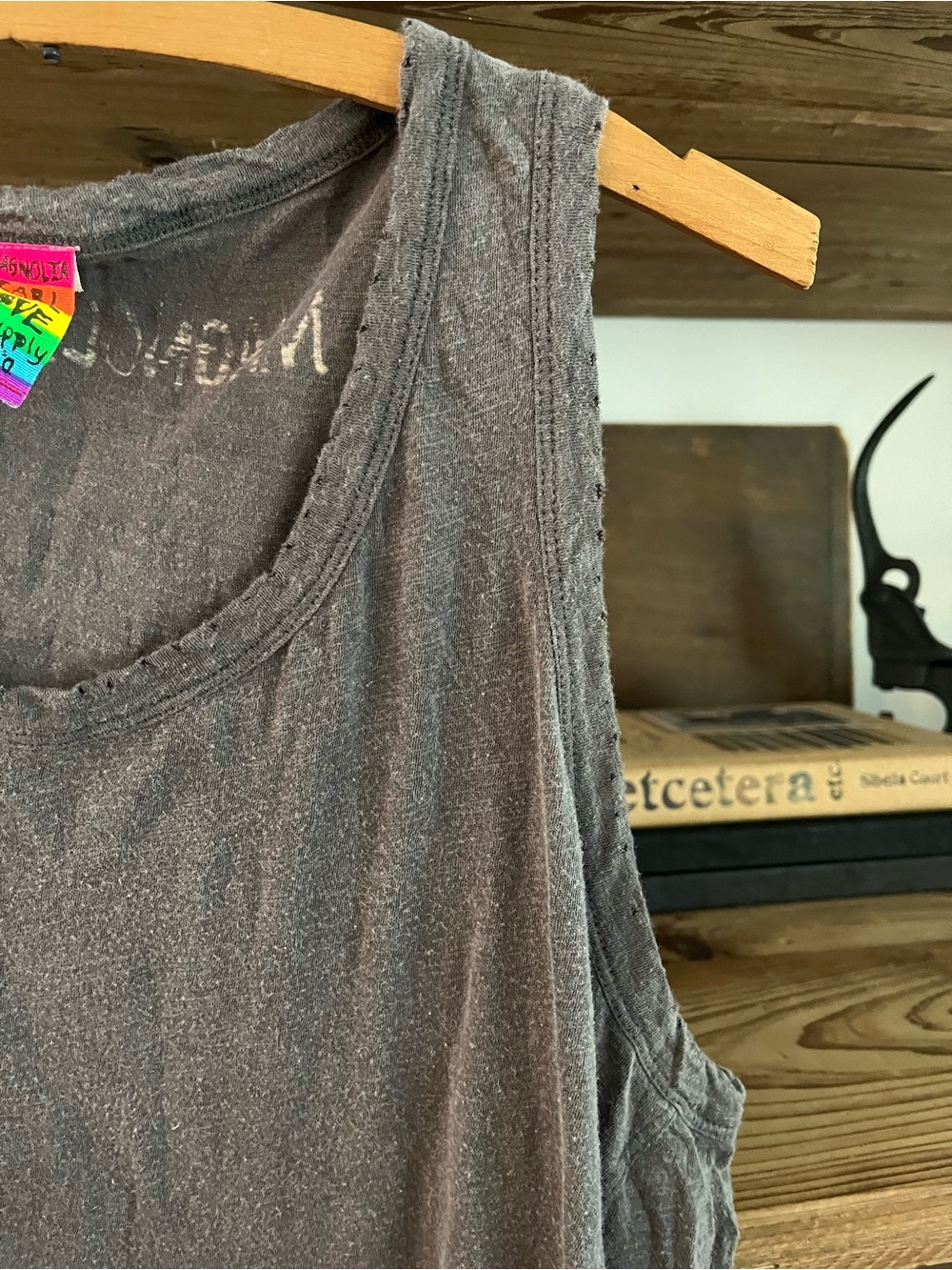 ♥️ Magnolia Pearl Paz Tank - Picture 6 of 12